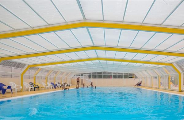 swimming pool shelter