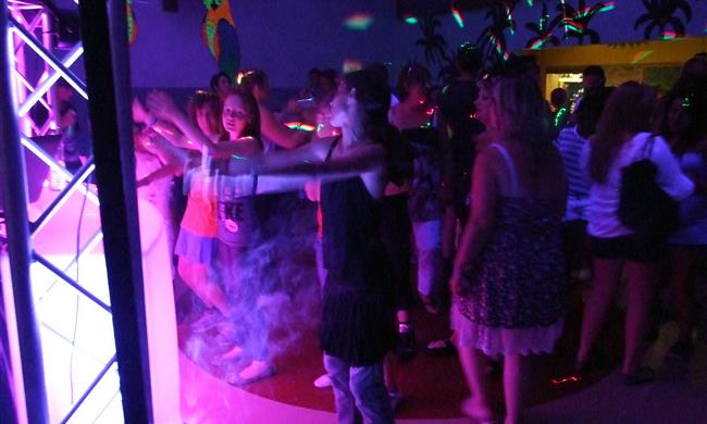 Dancing party in Campsite de la Plage in Benodet