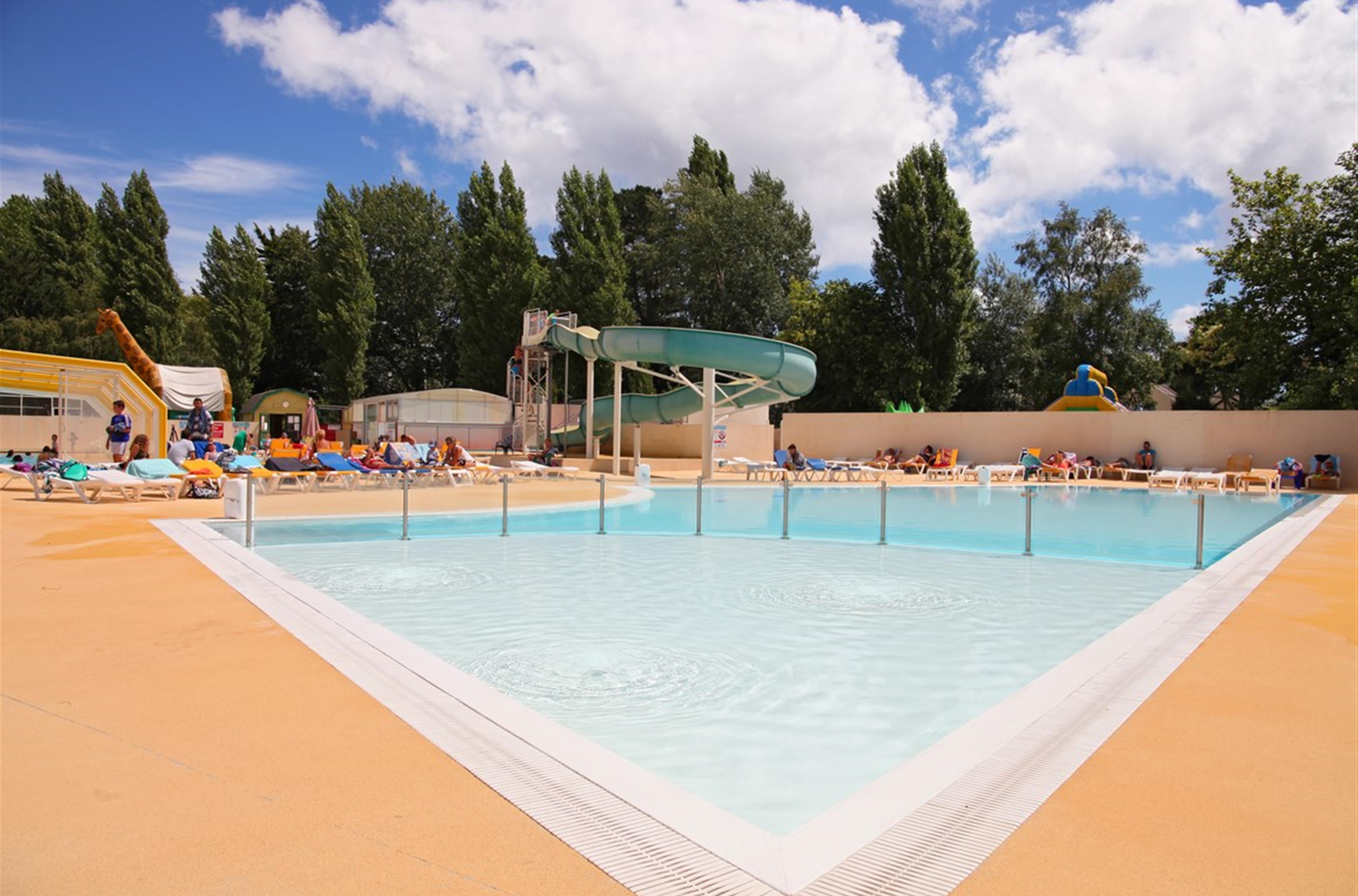 waterpark in Campsite de la plage in Benodet