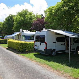 Grassy pitches in Campsite de la Plage in Benodet