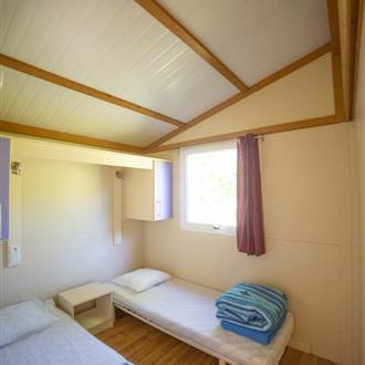 bedroom 1 double bed
