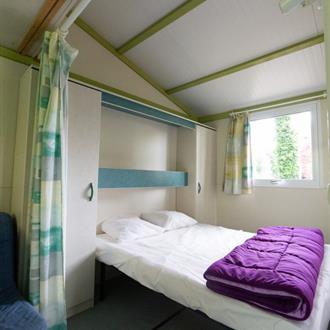 bedroom n°1 with 1 double bed