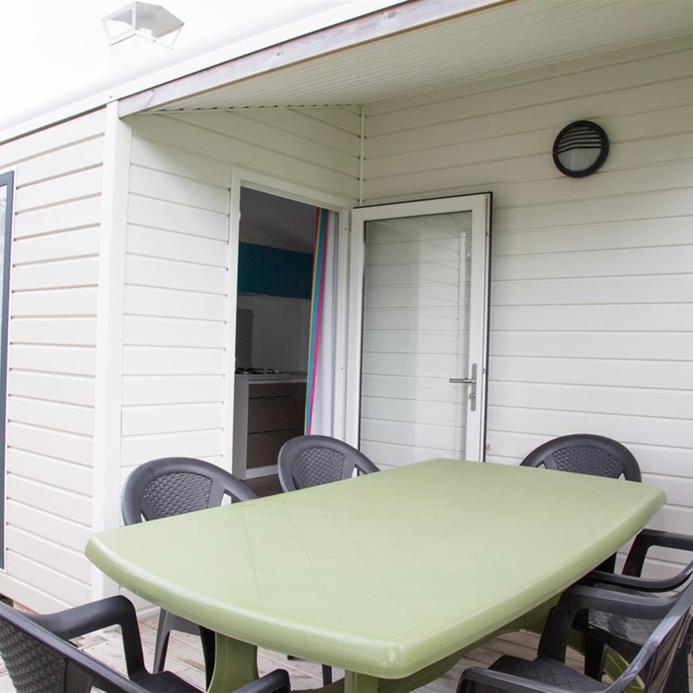 3 bedroom mobile-home
