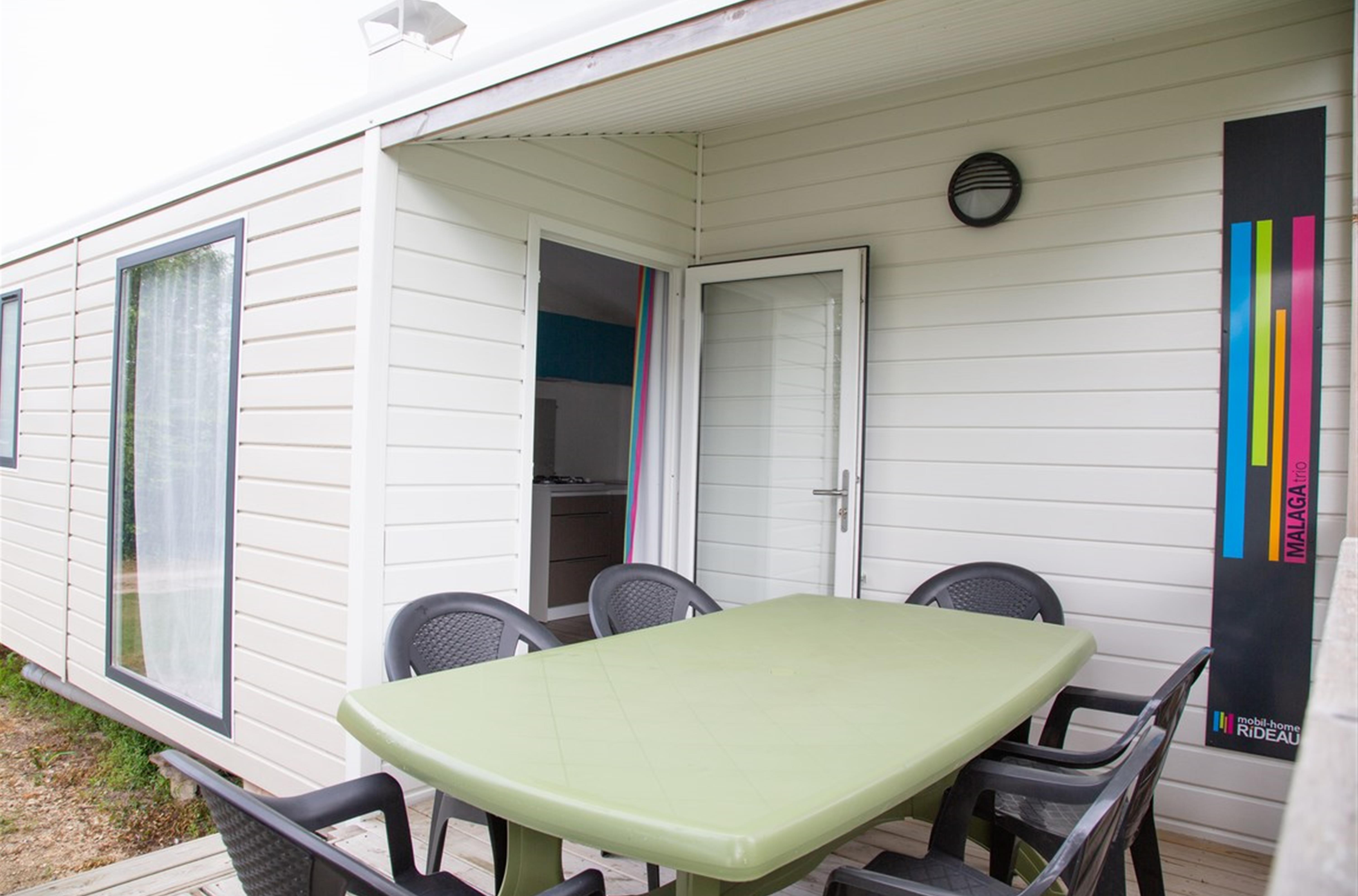 3 bedroom mobile-home