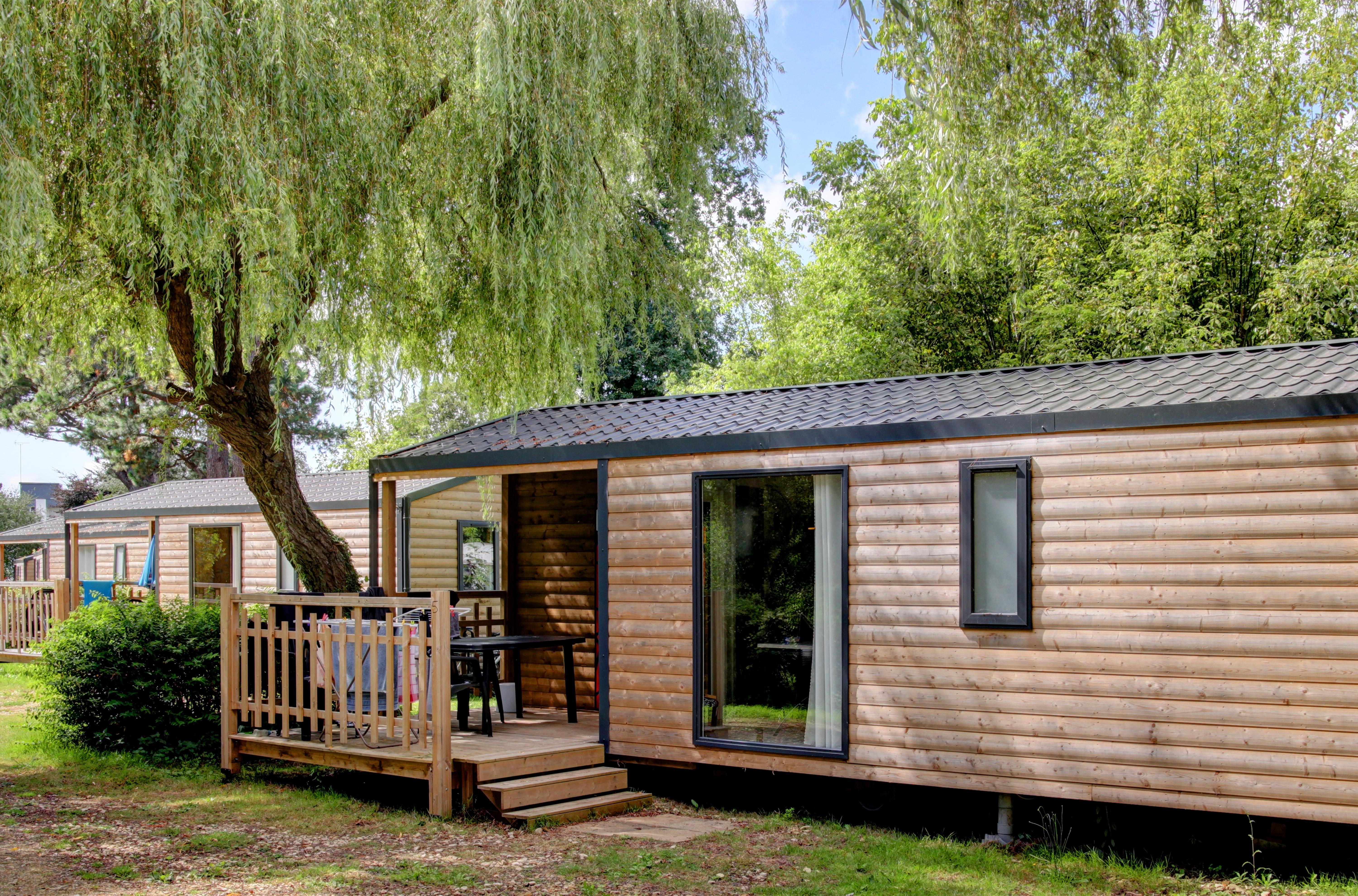 2 bedroom chalet 3/5 people the Club Campsite de la plage 29950 Benodet